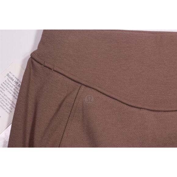 Lululemon Womens Scuba Mini Skirt Medium Taupe Taupetastic High Rise NWT - Picture 5 of 9